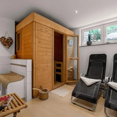 Lavish Holiday In With Sauna 度假居 *