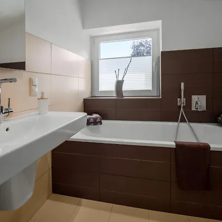 Lavish Holiday In With Sauna 度假居