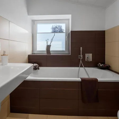 Lavish Holiday In With Sauna 巴特明斯特艾弗尔