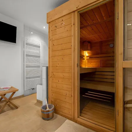 Lavish Holiday In With Sauna